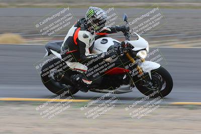 media/Jan-14-2023-SoCal Trackdays (Sat) [[497694156f]]/Turn 11 Inside (950am)/